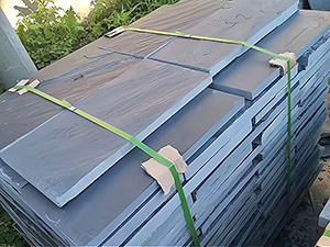 natural split finish slate stone